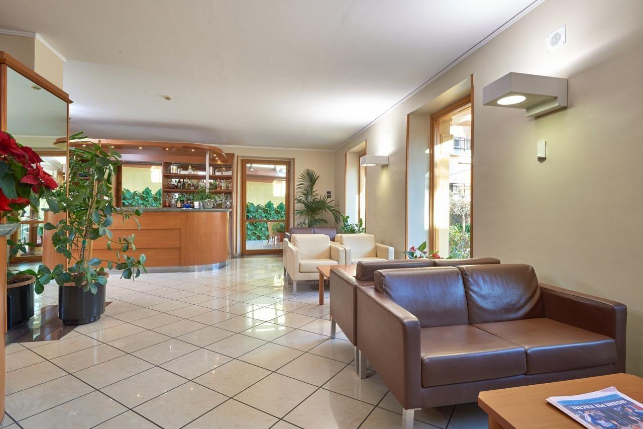 Hotel Careni Villa Italia Finale Ligure Exterior foto