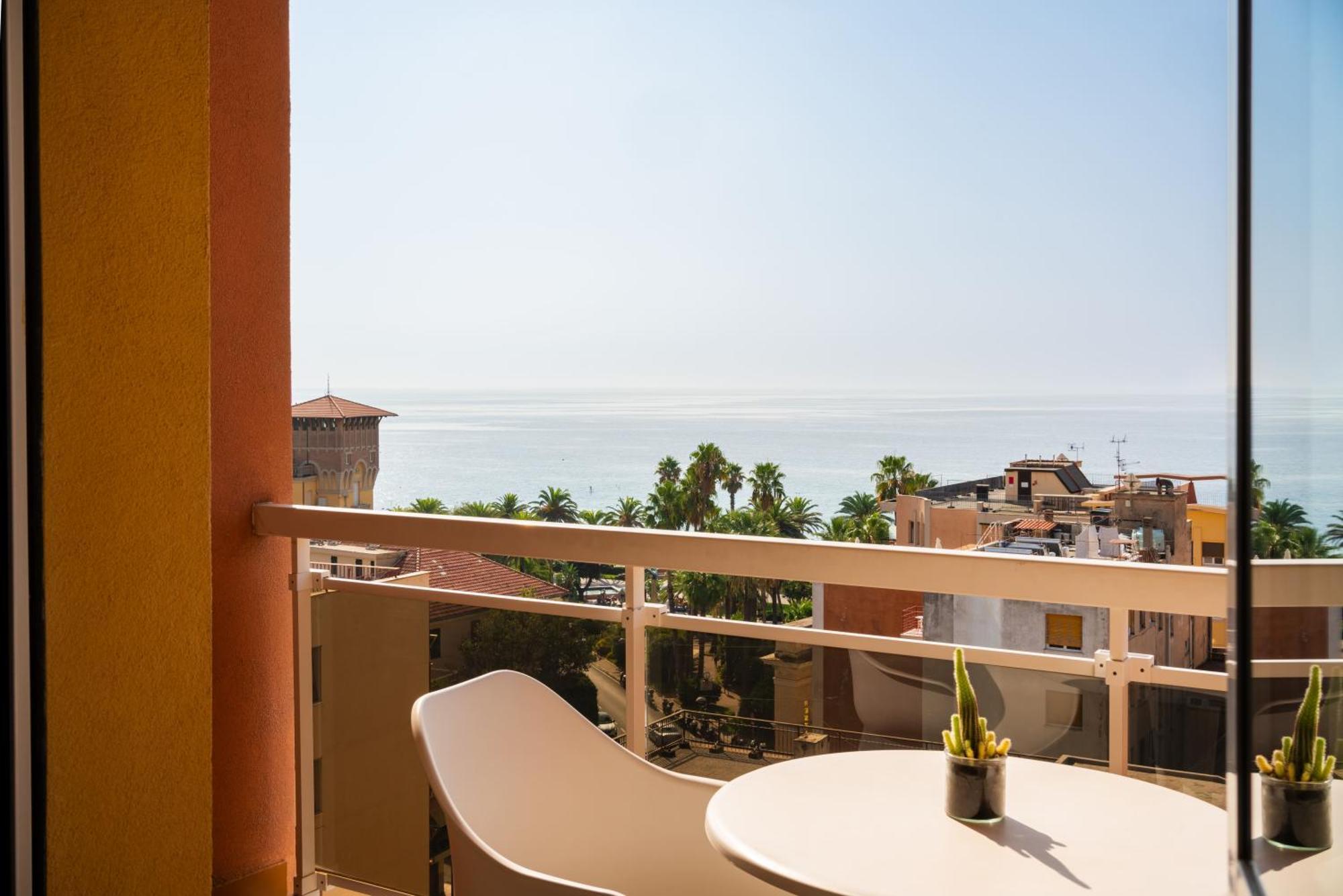 Hotel Careni Villa Italia Finale Ligure Exterior foto