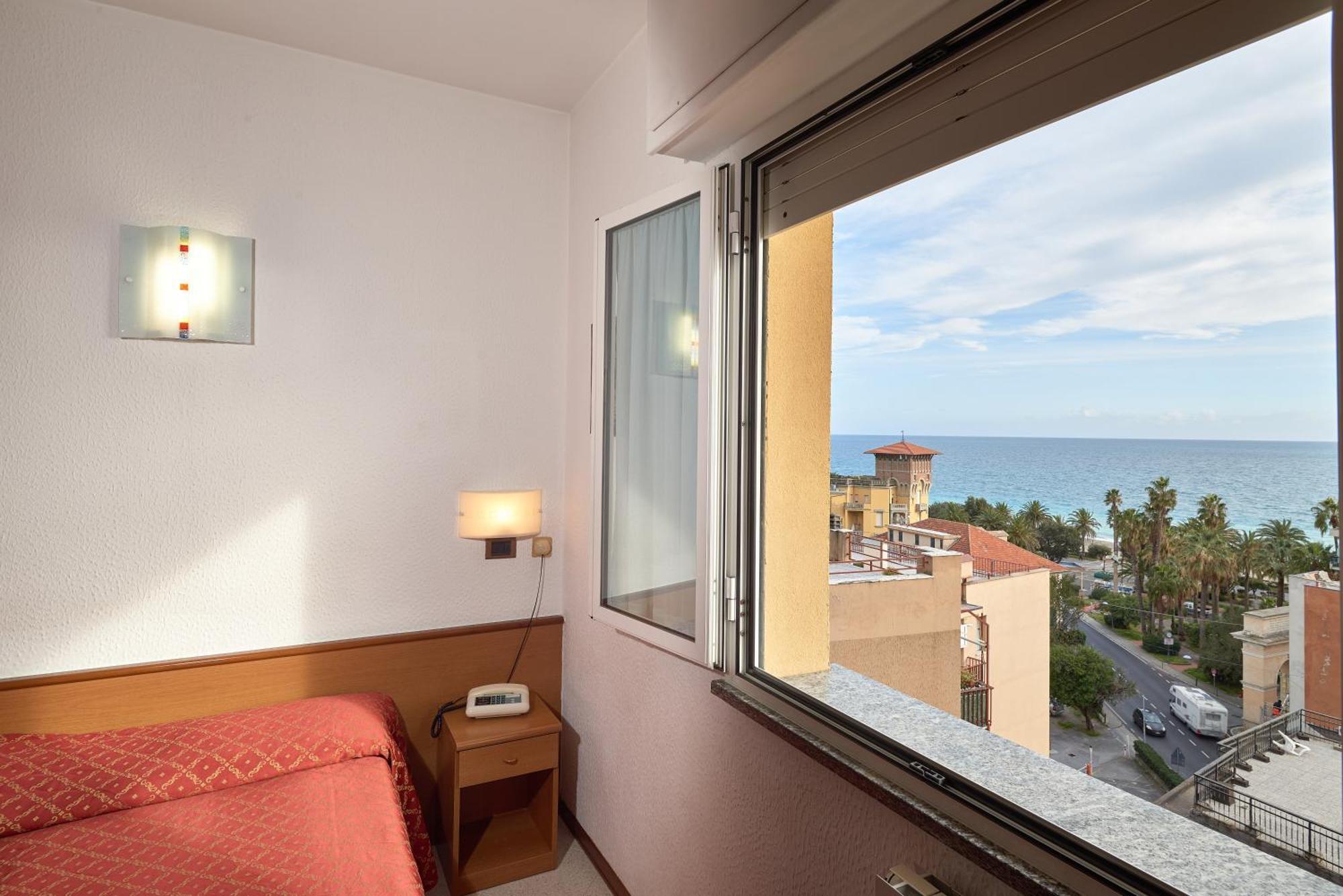 Hotel Careni Villa Italia Finale Ligure Exterior foto