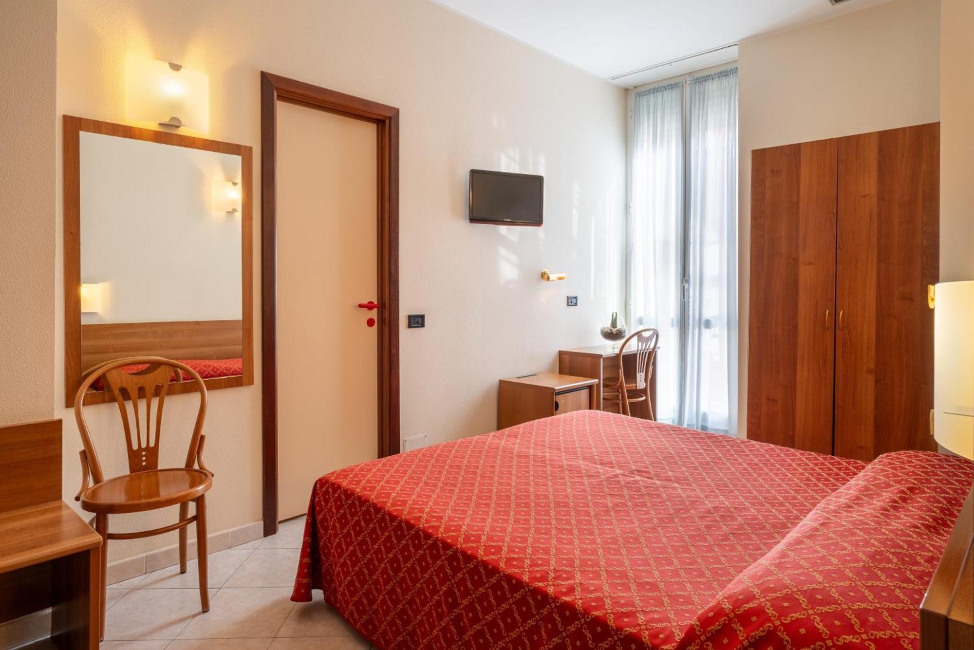 Hotel Careni Villa Italia Finale Ligure Exterior foto