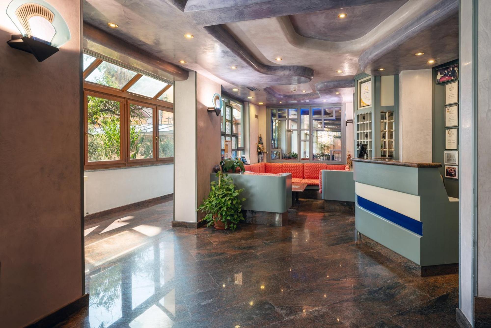 Hotel Careni Villa Italia Finale Ligure Exterior foto